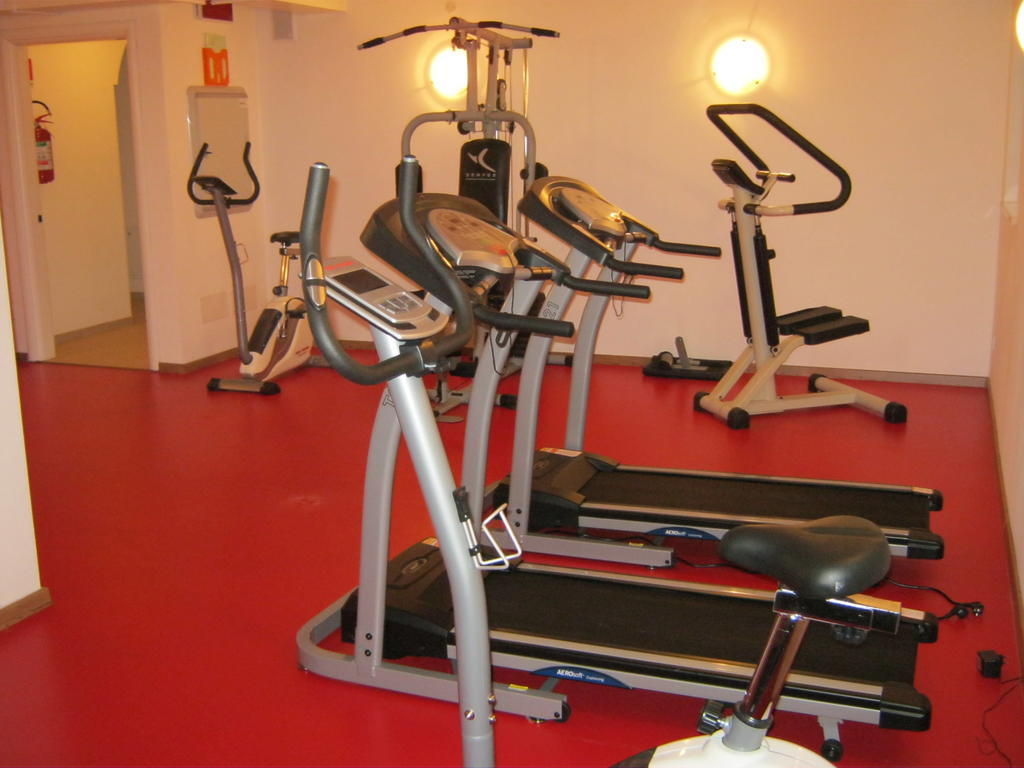 Hotel Chalet Giasenei Sagron Mis Экстерьер фото